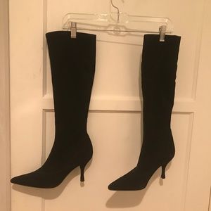Stretch boots